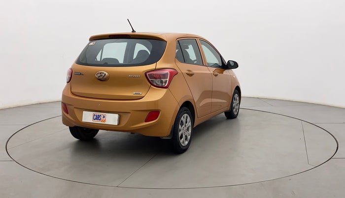 2016 Hyundai Grand i10 MAGNA AT 1.2 KAPPA VTVT, Petrol, Automatic, 36,946 km, Right Back Diagonal