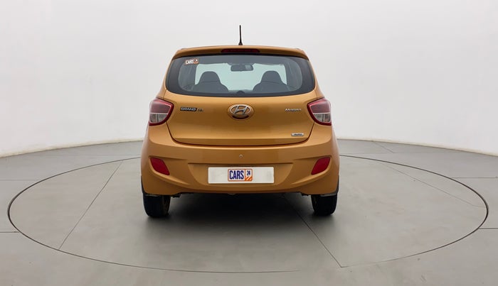 2016 Hyundai Grand i10 MAGNA AT 1.2 KAPPA VTVT, Petrol, Automatic, 36,946 km, Back/Rear