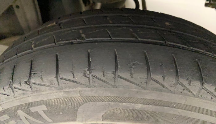 2019 Maruti Alto LXI, Petrol, Manual, 53,669 km, Left Rear Tyre Tread