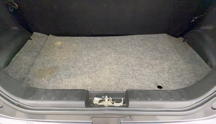 2019 Maruti Alto LXI, Petrol, Manual, 53,669 km, Boot Inside
