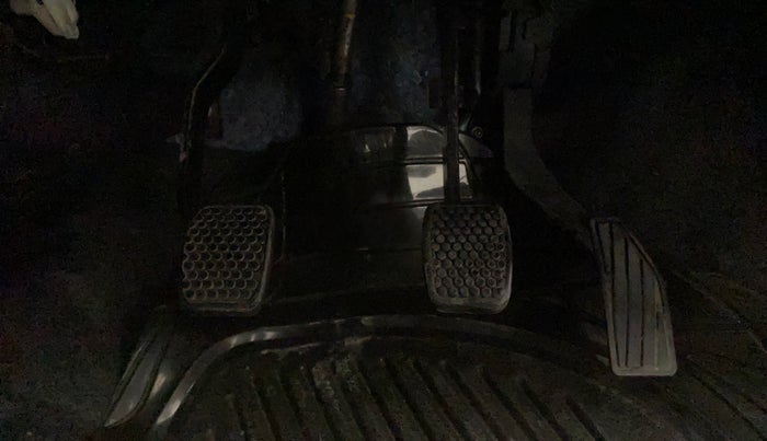 2019 Maruti Alto LXI, Petrol, Manual, 53,669 km, Pedals