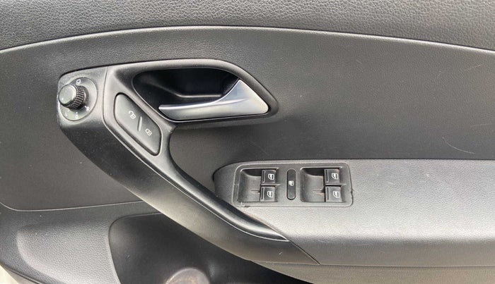 2015 Volkswagen Polo GT TSI AT, Petrol, Automatic, 67,991 km, Driver Side Door Panels Control