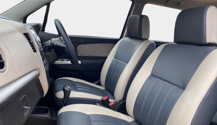 2016 Maruti Wagon R 1.0 VXI AMT, Petrol, Automatic, 44,237 km, Right Side Front Door Cabin