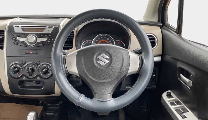 2016 Maruti Wagon R 1.0 VXI AMT, Petrol, Automatic, 44,237 km, Steering Wheel Close Up
