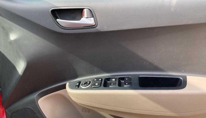 2020 Hyundai Grand i10 SPORTZ 1.2 KAPPA VTVT, Petrol, Manual, 16,292 km, Driver Side Door Panels Control