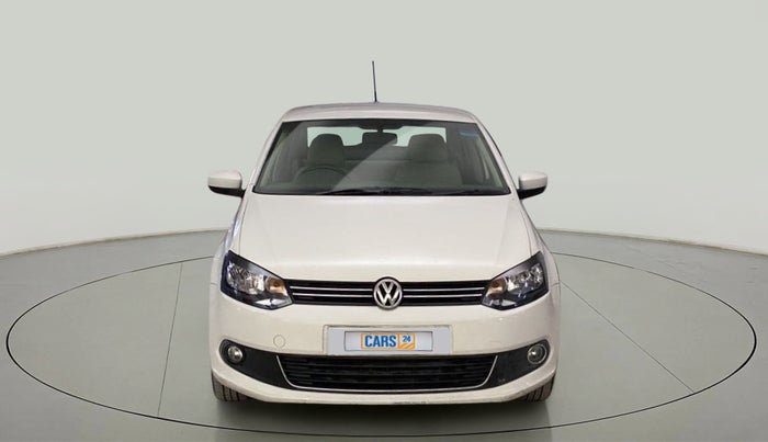 2013 Volkswagen Vento HIGHLINE 1.6 MPI, Petrol, Manual, 1,00,021 km, Front