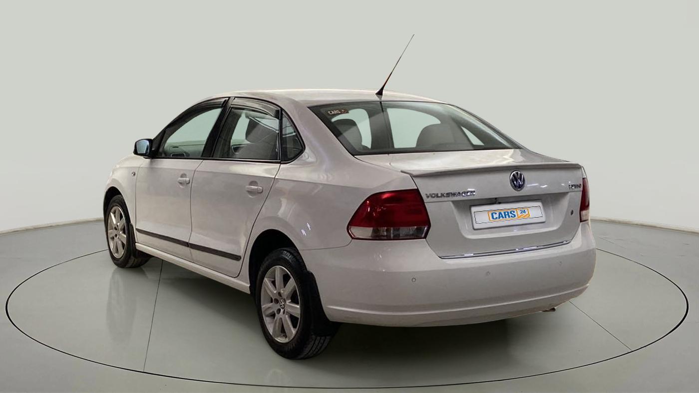2013 Volkswagen Vento HIGHLINE 1.6 MPI, Petrol, Manual, 1,00,021 km, Left Back Diagonal