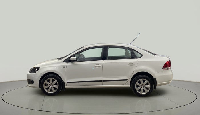 2013 Volkswagen Vento HIGHLINE 1.6 MPI, Petrol, Manual, 1,00,021 km, Left Side