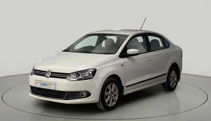 2013 Volkswagen Vento HIGHLINE 1.6 MPI, Petrol, Manual, 1,00,021 km, Left Front Diagonal