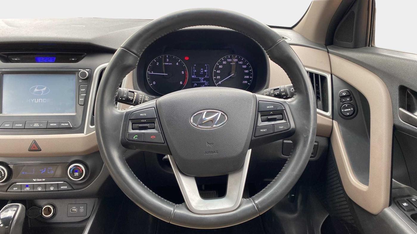 2018 Hyundai Creta SX PLUS AT 1.6 DIESEL, CNG, Automatic, 14,451 km, Steering Wheel Close Up