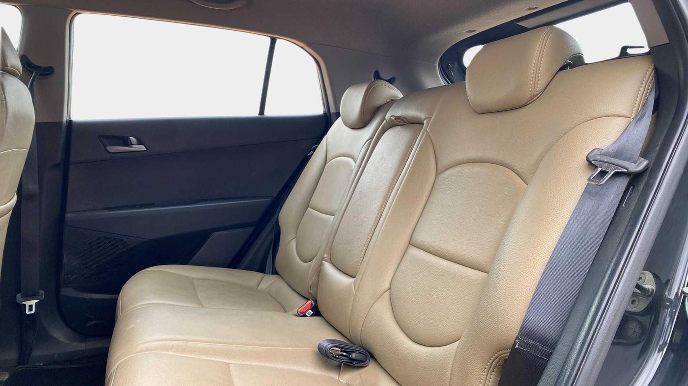 2018 Hyundai Creta SX PLUS AT 1.6 DIESEL, CNG, Automatic, 14,451 km, Right Side Rear Door Cabin