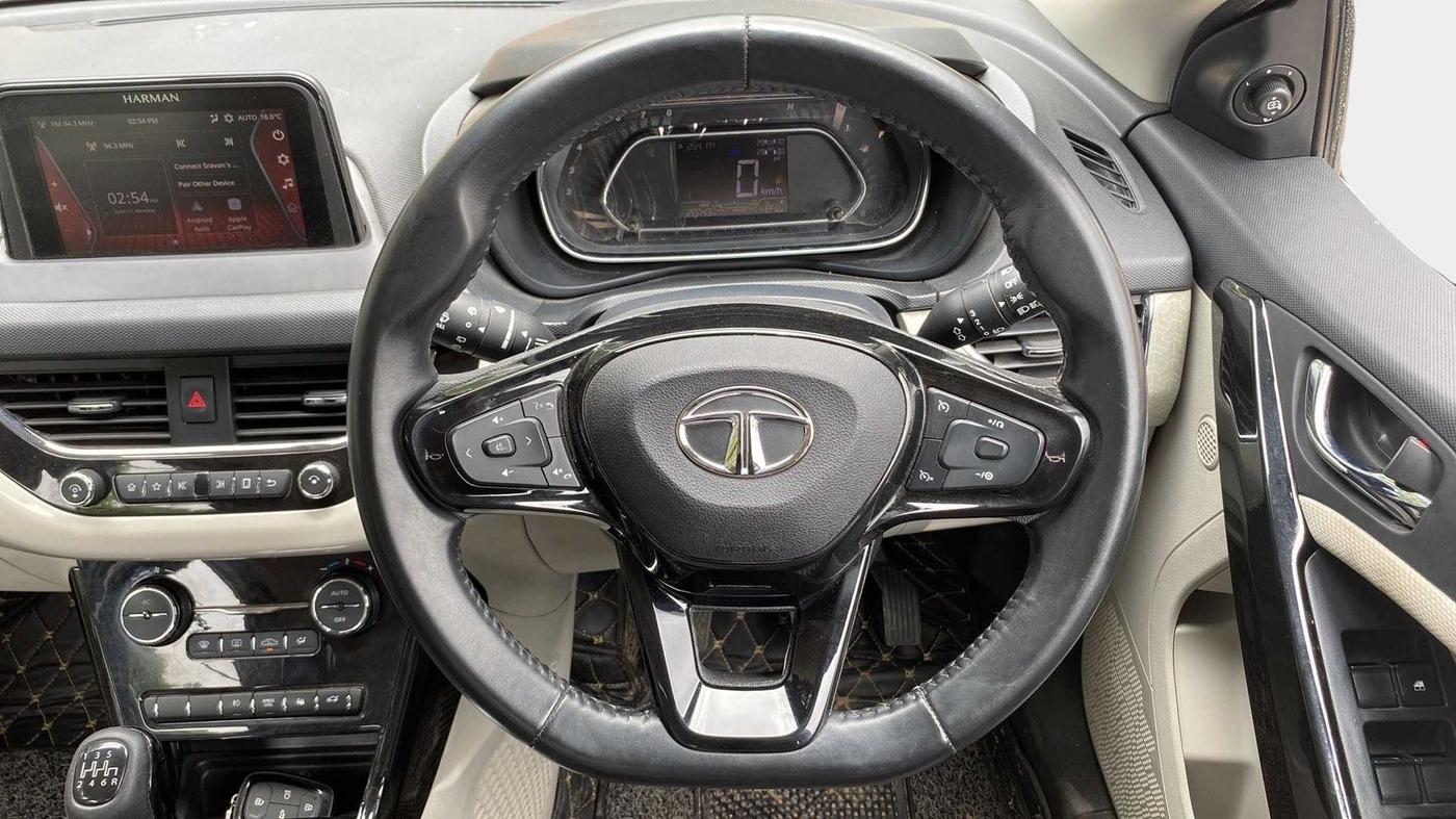2020 Tata NEXON XZ PLUS (O) PETROL DUAL TONE, Petrol, Manual, 22,741 km, Steering Wheel Close Up