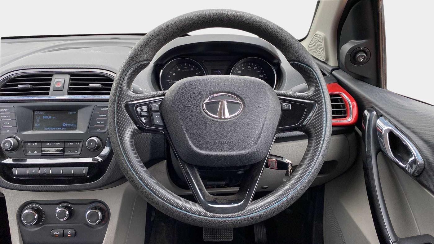 2018 Tata Tiago XZA PETROL, Petrol, Automatic, 21,979 km, Steering Wheel Close Up