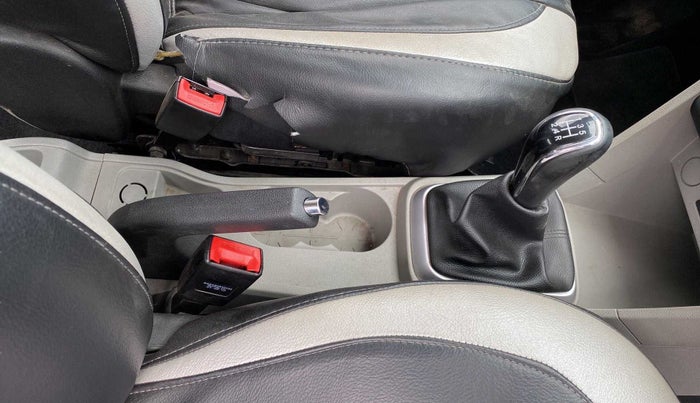 2017 Tata Tiago XZ PETROL, Petrol, Manual, 43,856 km, Gear Lever