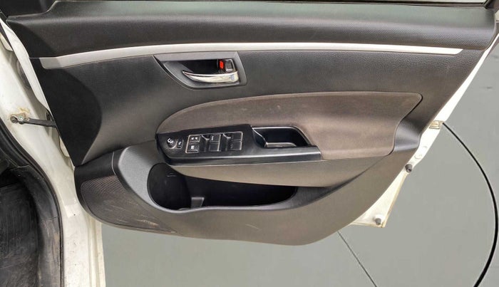 2016 Maruti Swift VXI, Petrol, Manual, 18,603 km, Driver Side Door Panels Control