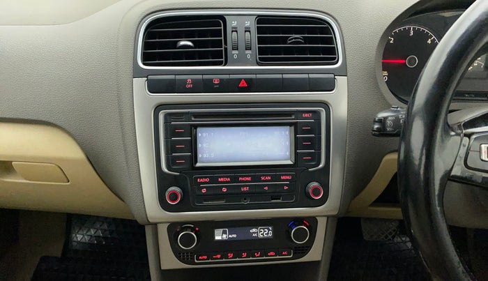 2016 Volkswagen Vento HIGHLINE 1.5 AT, Diesel, Automatic, 1,12,963 km, Air Conditioner