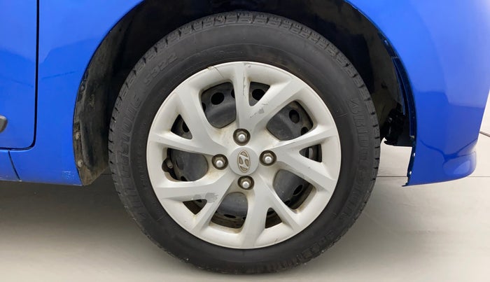 2019 Hyundai Grand i10 MAGNA AT 1.2 KAPPA VTVT, Petrol, Automatic, 55,265 km, Right Front Wheel