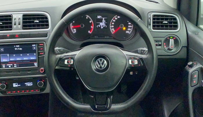 2020 Volkswagen Polo HIGHLINE PLUS 1.0, Petrol, Manual, 19,631 km, Steering Wheel Close Up