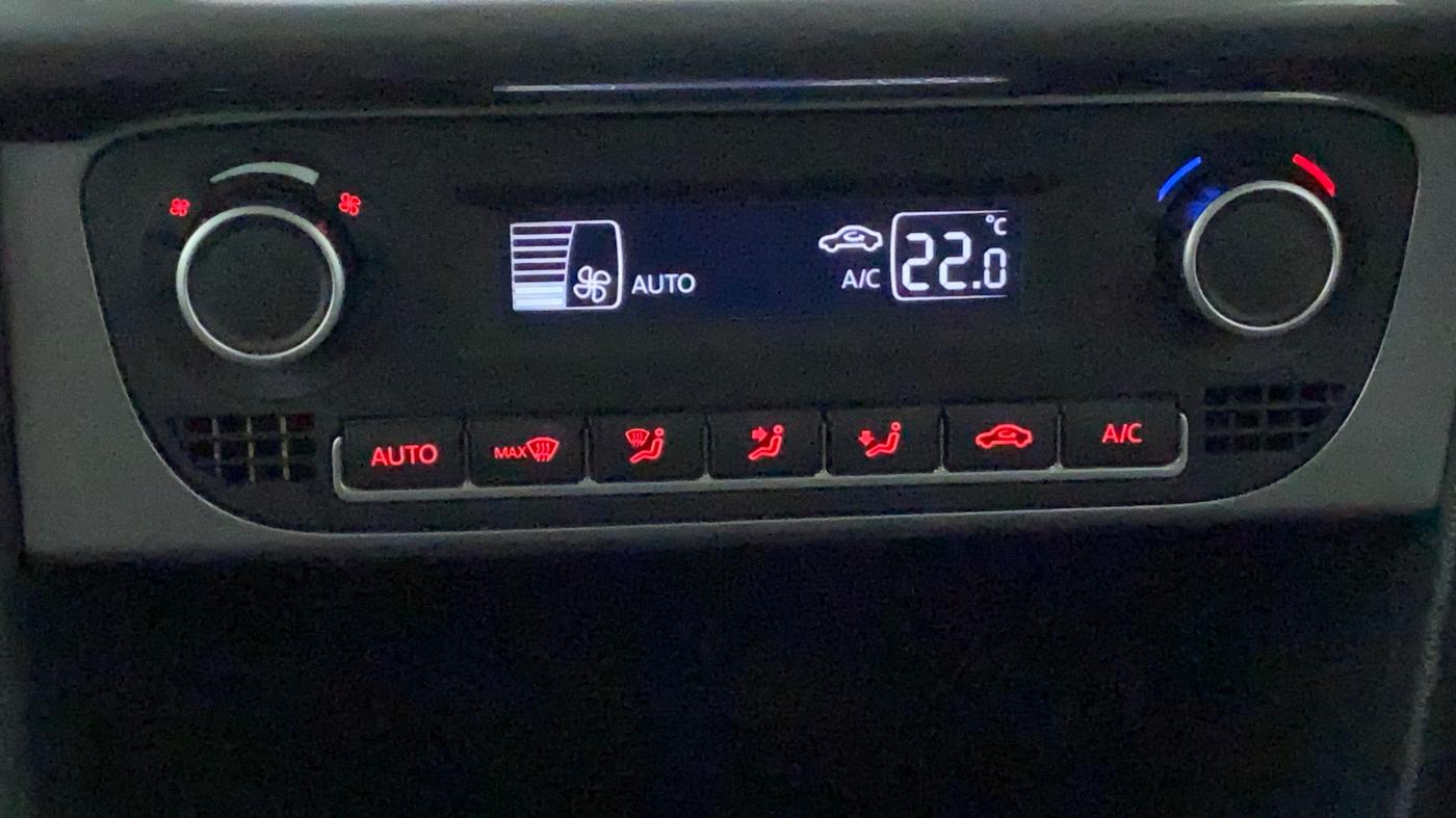 2020 Volkswagen Polo HIGHLINE PLUS 1.0, Petrol, Manual, 19,631 km, Automatic Climate Control