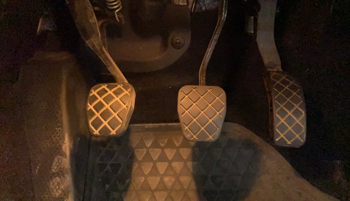 2020 Volkswagen Polo HIGHLINE PLUS 1.0, Petrol, Manual, 19,631 km, Pedals