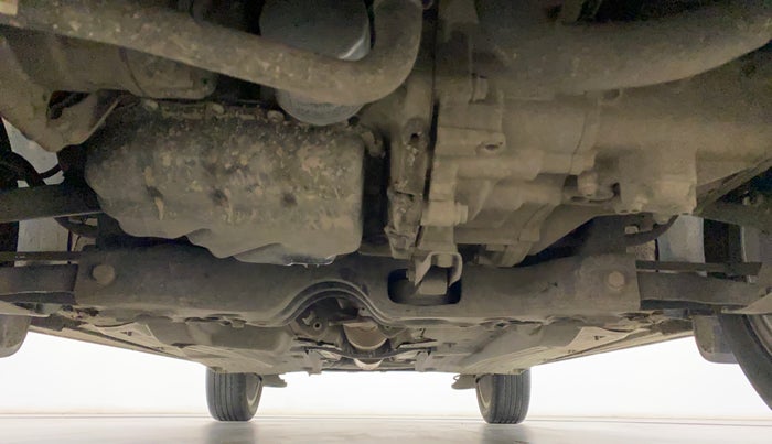 2020 Volkswagen Polo HIGHLINE PLUS 1.0, Petrol, Manual, 19,631 km, Front Underbody