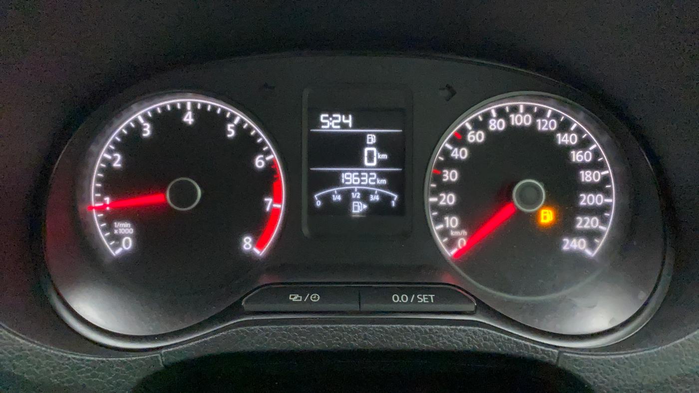 2020 Volkswagen Polo HIGHLINE PLUS 1.0, Petrol, Manual, 19,631 km, Odometer Image
