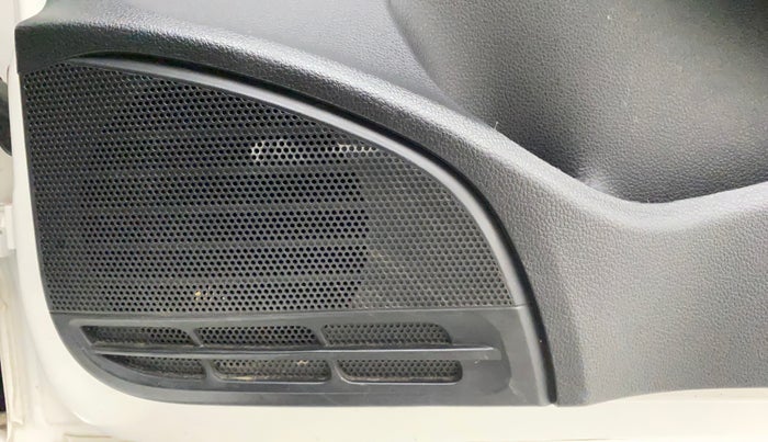 2020 Volkswagen Polo HIGHLINE PLUS 1.0, Petrol, Manual, 19,631 km, Speaker