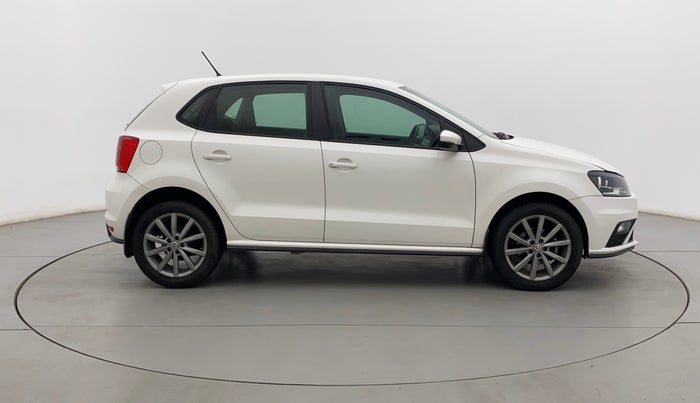 2020 Volkswagen Polo HIGHLINE PLUS 1.0, Petrol, Manual, 19,631 km, Right Side View