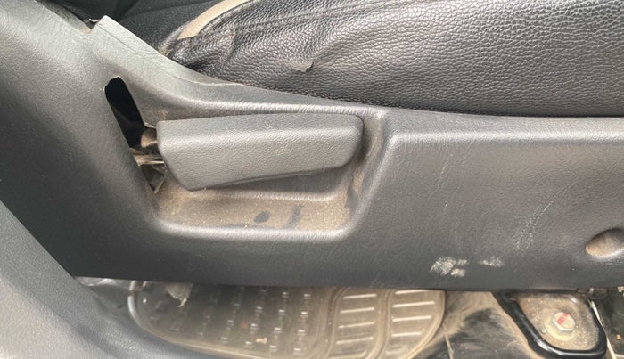 2017 Maruti Alto K10 VXI (O) AMT, Petrol, Automatic, 70,766 km, Driver Side Adjustment Panel