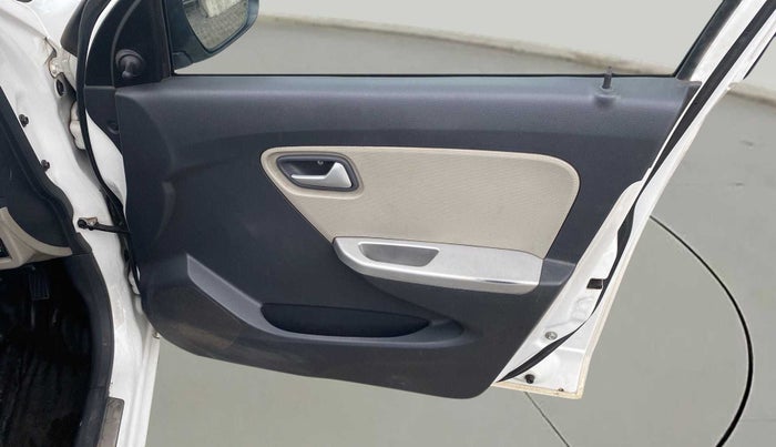 2017 Maruti Alto K10 VXI (O) AMT, Petrol, Automatic, 70,766 km, Driver Side Door Panels Control