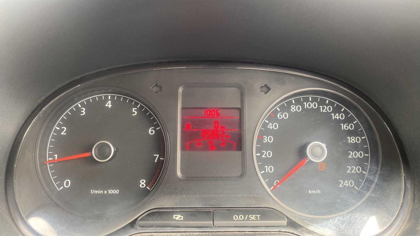 2013 Volkswagen Polo HIGHLINE1.2L, Petrol, Manual, 85,861 km, Odometer Image