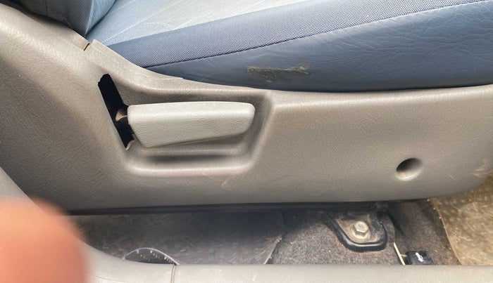 2012 Maruti Alto K10 VXI, Petrol, Manual, 72,136 km, Driver Side Adjustment Panel
