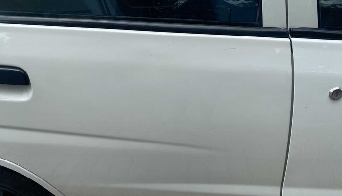 2012 Maruti Alto K10 VXI, Petrol, Manual, 72,136 km, Right rear door - Minor scratches