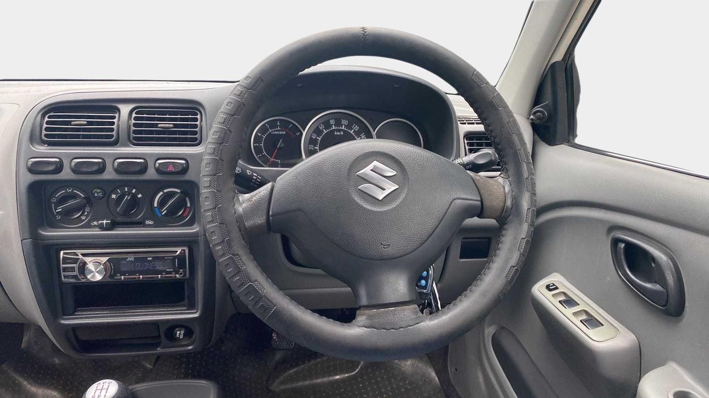 2012 Maruti Alto K10 VXI, Petrol, Manual, 72,136 km, Steering Wheel Close Up
