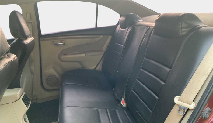 2019 Maruti Ciaz DELTA DIESEL 1.5, Diesel, Manual, 84,123 km, Right Side Rear Door Cabin