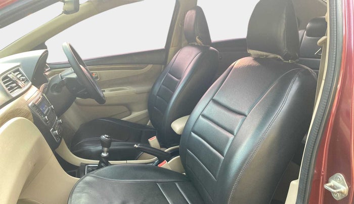 2019 Maruti Ciaz DELTA DIESEL 1.5, Diesel, Manual, 84,123 km, Right Side Front Door Cabin