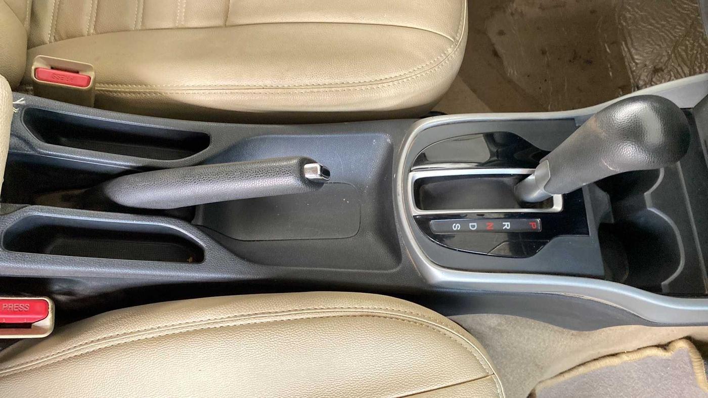 2018 Honda City 1.5L I-VTE V CVT, Petrol, Automatic, 68,902 km, Gear Lever