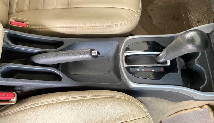 2018 Honda City 1.5L I-VTE V CVT, Petrol, Automatic, 68,902 km, Gear Lever