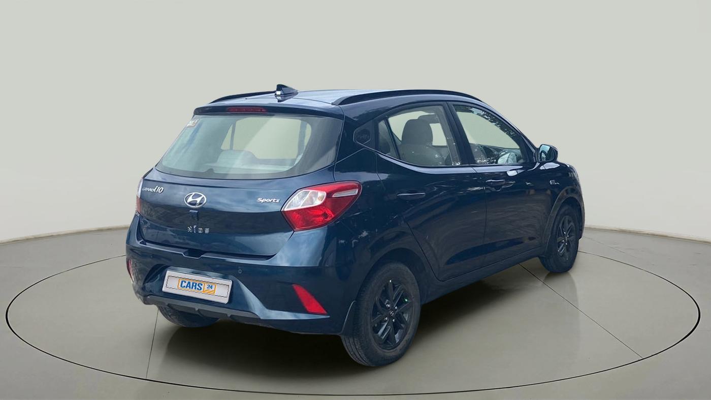 2019 Hyundai GRAND I10 NIOS SPORTZ AMT 1.2 KAPPA VTVT, Petrol, Automatic, 18,291 km, Right Back Diagonal