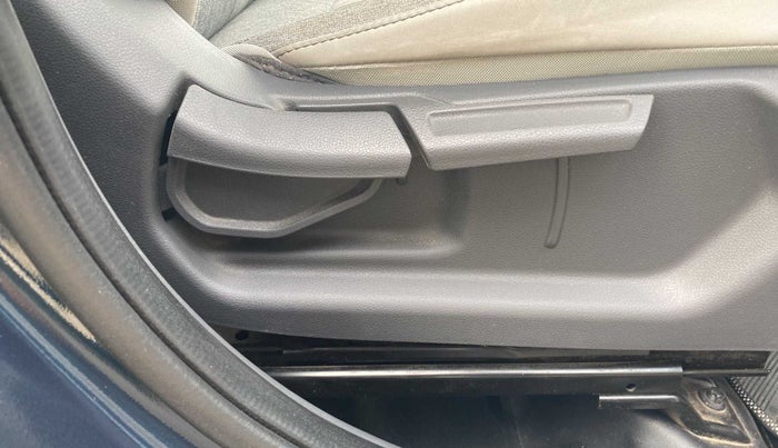 2019 Hyundai GRAND I10 NIOS SPORTZ AMT 1.2 KAPPA VTVT, Petrol, Automatic, 18,291 km, Driver Side Adjustment Panel