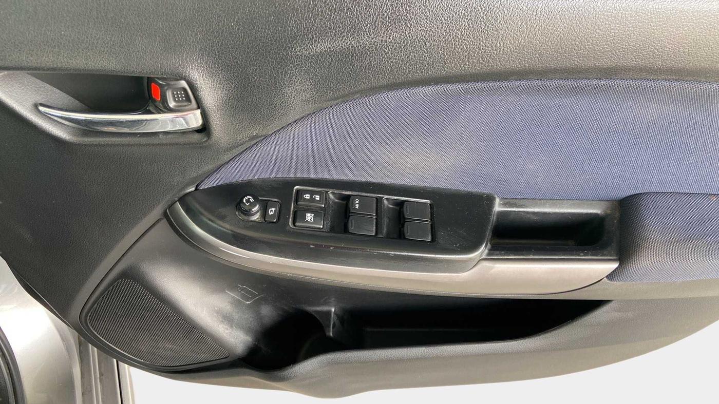2020 Maruti Baleno ALPHA PETROL 1.2, Petrol, Manual, 41,097 km, Driver Side Door Panels Control