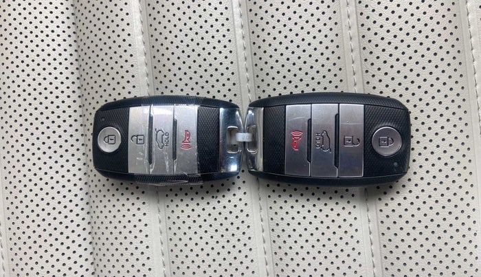 2019 KIA SELTOS GTX PLUS 1.4 PETROL, Petrol, Manual, 29,171 km, Key Close Up