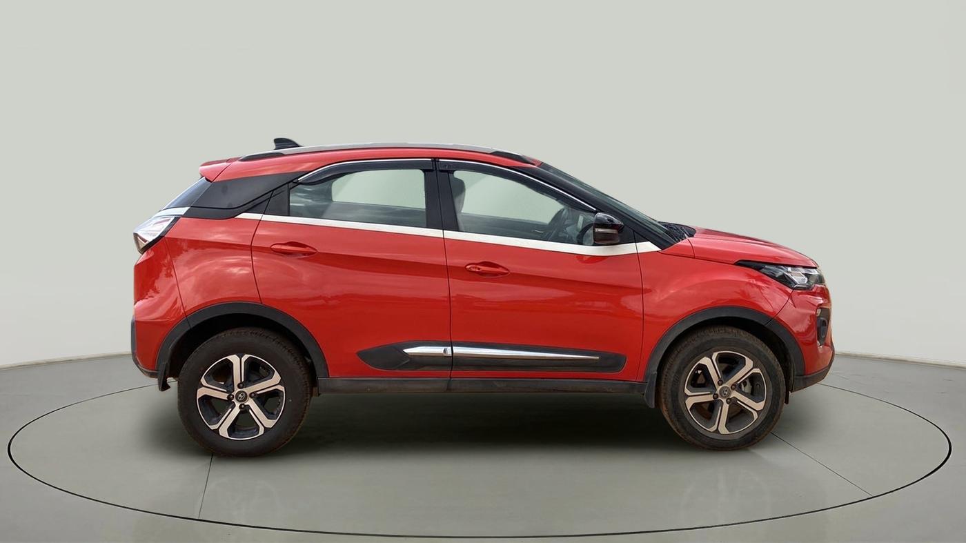 2021 Tata NEXON XZ PLUS (O) PETROL, Petrol, Manual, 19,430 km, Right Side View