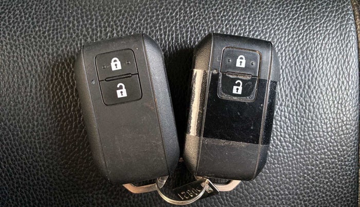 2021 Maruti Baleno ZETA PETROL 1.2, Petrol, Manual, 36,251 km, Key Close Up