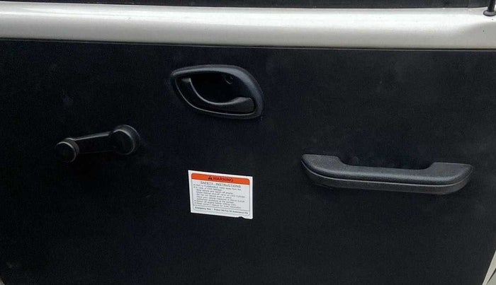 2019 Maruti Eeco 5 STR WITH A/C+HTR CNG, CNG, Manual, 62,412 km, Driver Side Door Panels Control