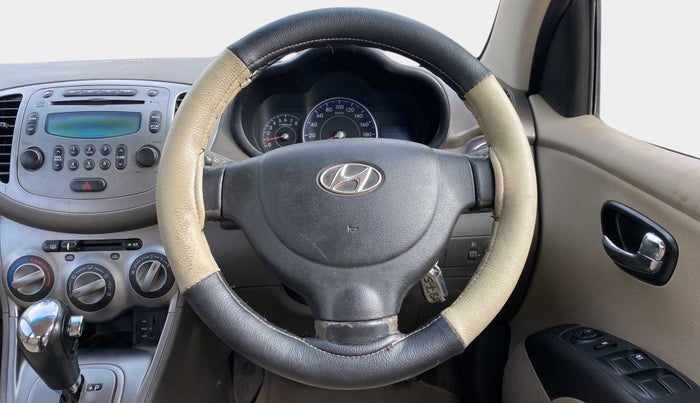 2012 Hyundai i10 SPORTZ 1.2 AT, Petrol, Automatic, 83,192 km, Steering Wheel Close Up