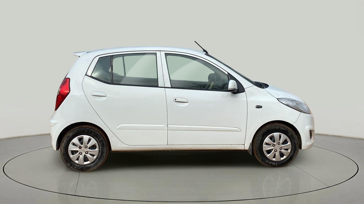 2012 Hyundai i10 SPORTZ 1.2 AT, Petrol, Automatic, 83,192 km, Right Side View