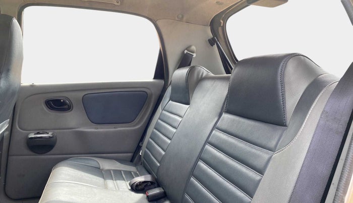 2011 Maruti Alto K10 VXI, Petrol, Manual, 74,886 km, Right Side Rear Door Cabin