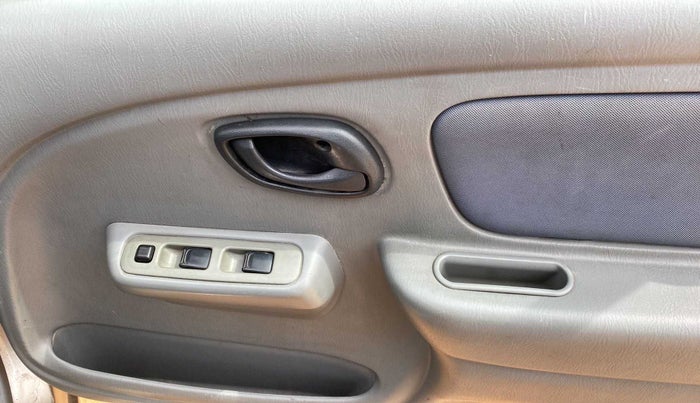 2011 Maruti Alto K10 VXI, Petrol, Manual, 74,886 km, Driver Side Door Panels Control