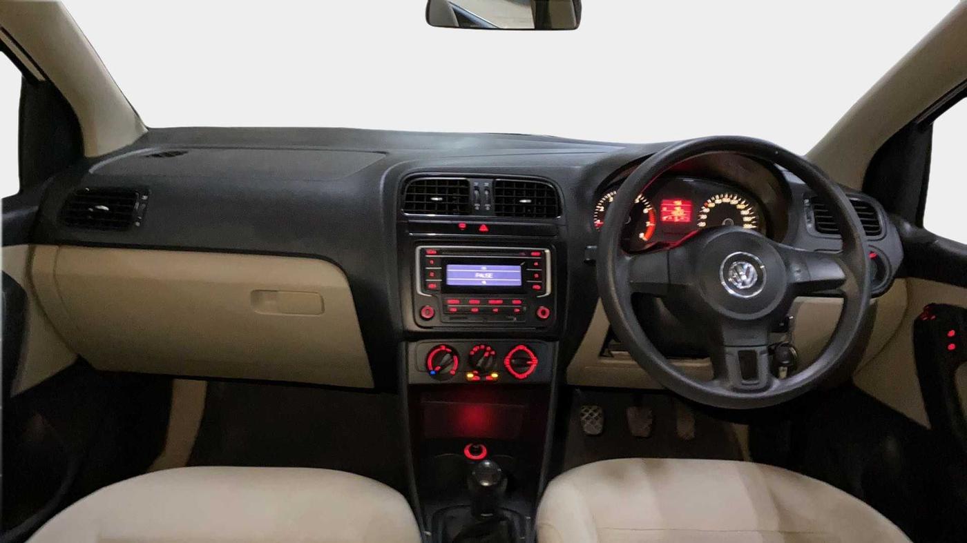 2014 Volkswagen Polo COMFORTLINE 1.2L, Petrol, Manual, 45,517 km, Dashboard